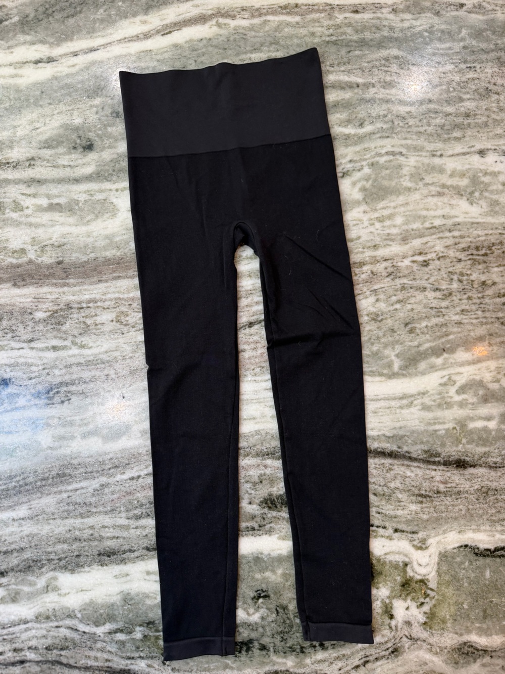 SPANX Black High-Rise Sculpting Leggings with Ankle Zips - Picture 2 of 5